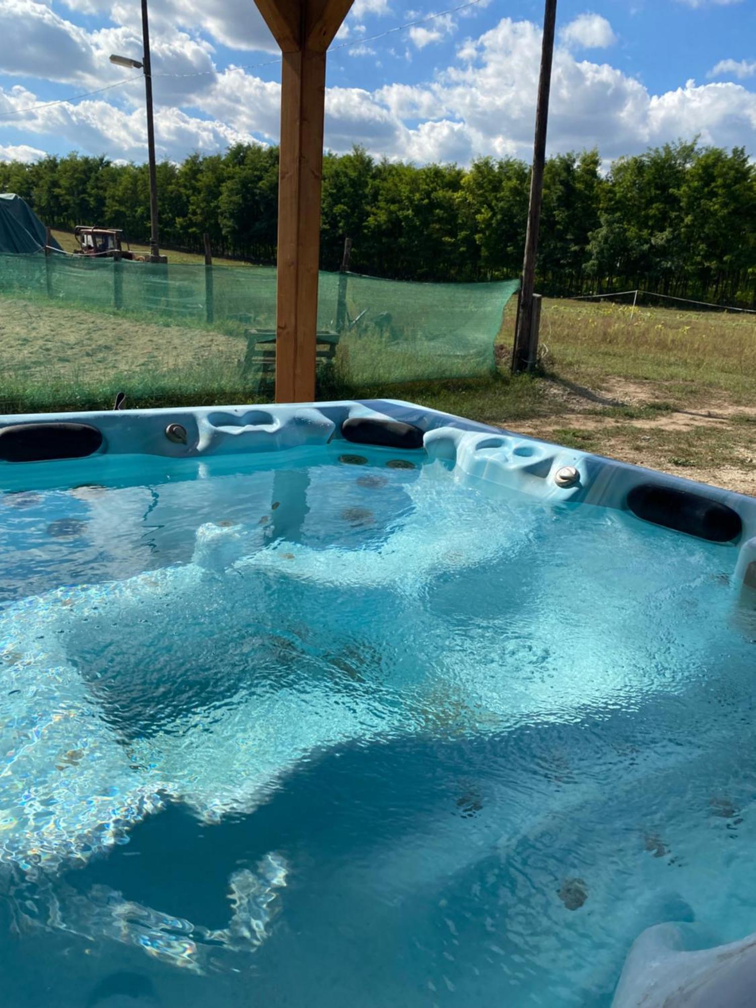 Tuender Pension Модьород Экстерьер фото